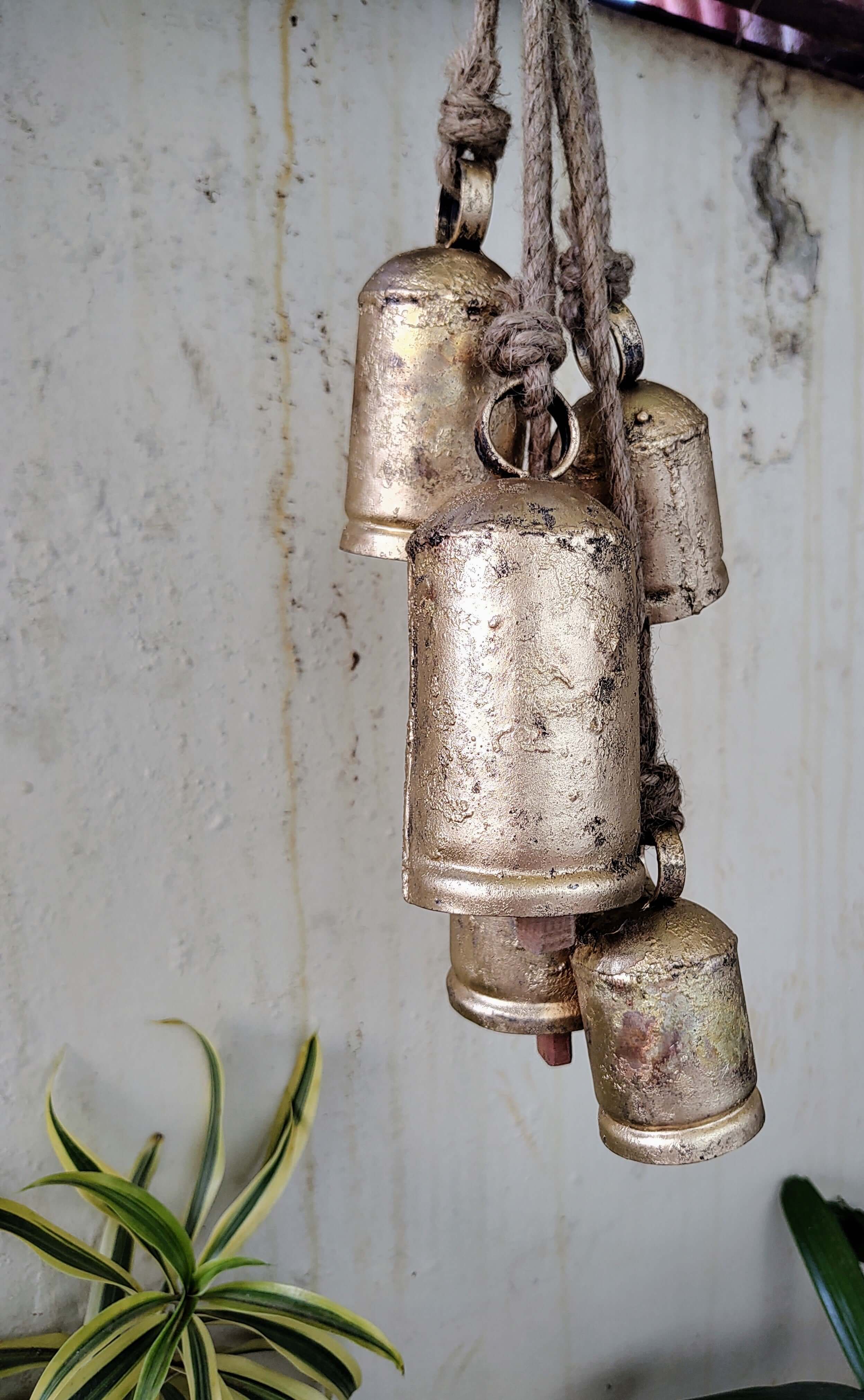 Rustic 5 Cluster Bells Hanging Wind Chime Christmas Decor